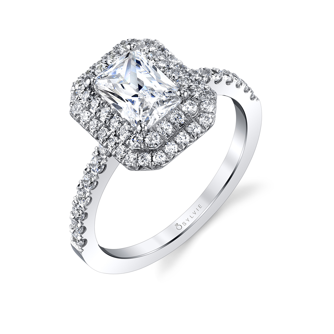 30-Pointer Cushion Cut Solitaire Halo Diamond Platinum Engagement Ring