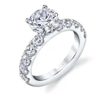 Round Cut Classic Engagement Ring - Octavie