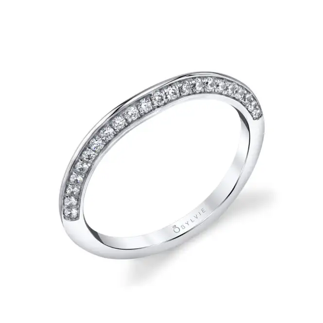 White Gold Round Cut Antique Engagement Ring Profile View