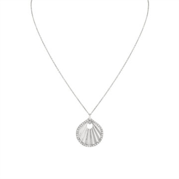 Yellow Gold Linéaire Sculpted Shell Diamond Pendant