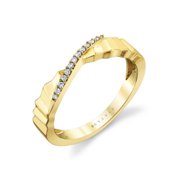 Yellow Gold Linéaire Sculpted Crossover Diamond Ring