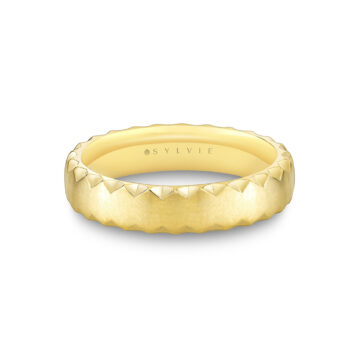 Yellow Gold Fluted Shell Brushed Men’s Band - Vaughn